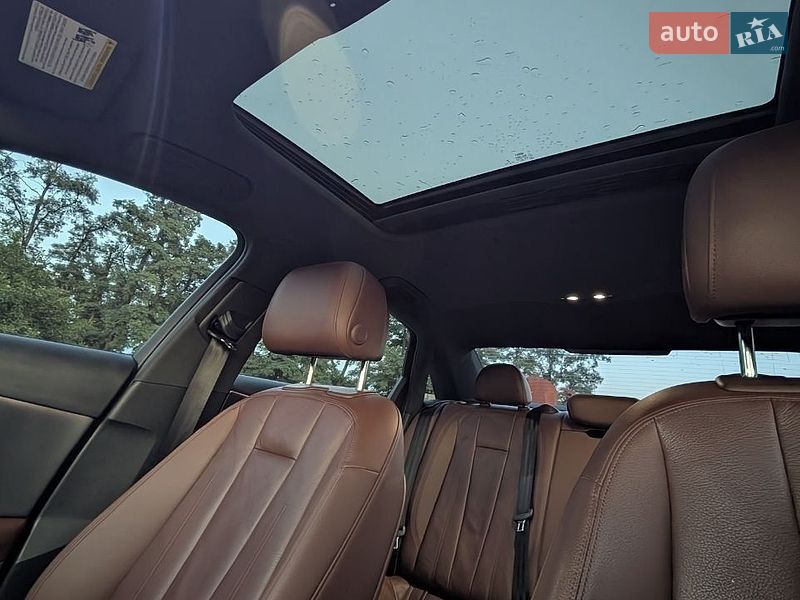 Седан Audi A4 2018 в Киеве