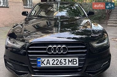 Седан Audi A4 2015 в Киеве