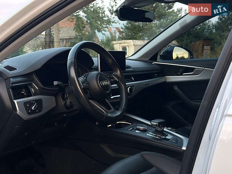 Седан Audi A4 2016 в Самборе