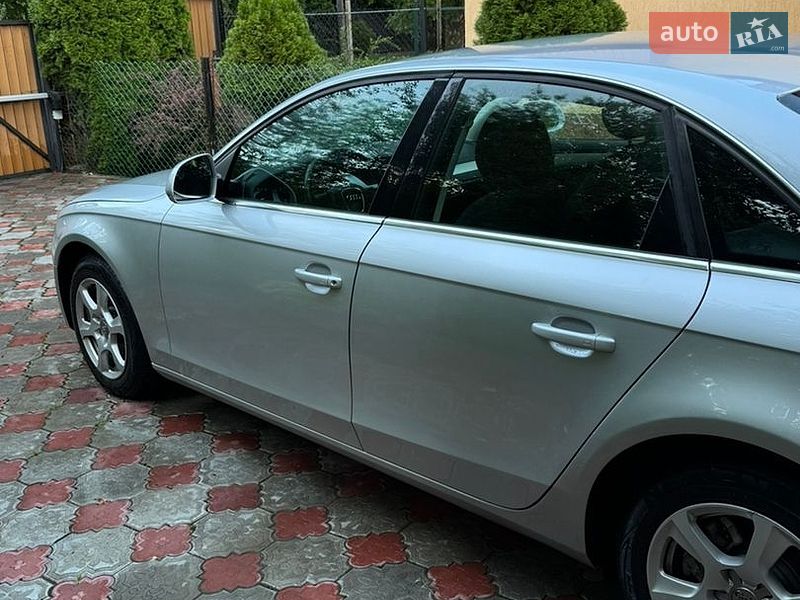 Седан Audi A4 2008 в Львові