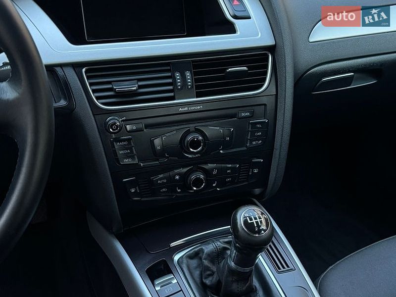 Седан Audi A4 2008 в Львові