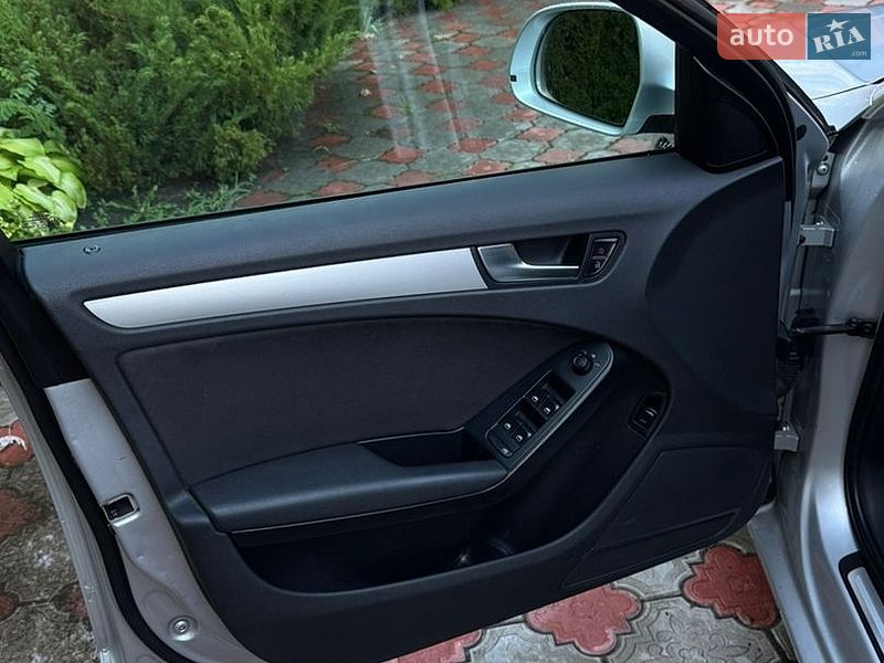 Седан Audi A4 2008 в Львові