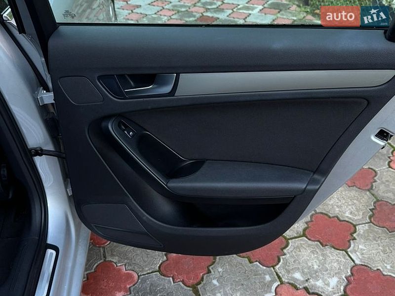 Седан Audi A4 2008 в Львові