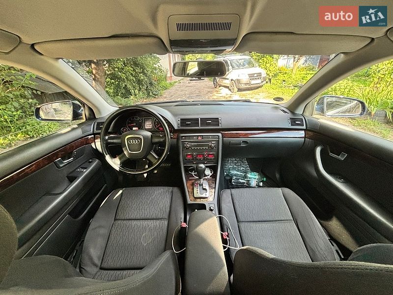 Седан Audi A4 2005 в Харькове