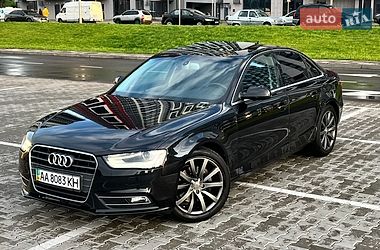 Седан Audi A4 2013 в Киеве
