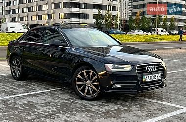 Седан Audi A4 2013 в Киеве