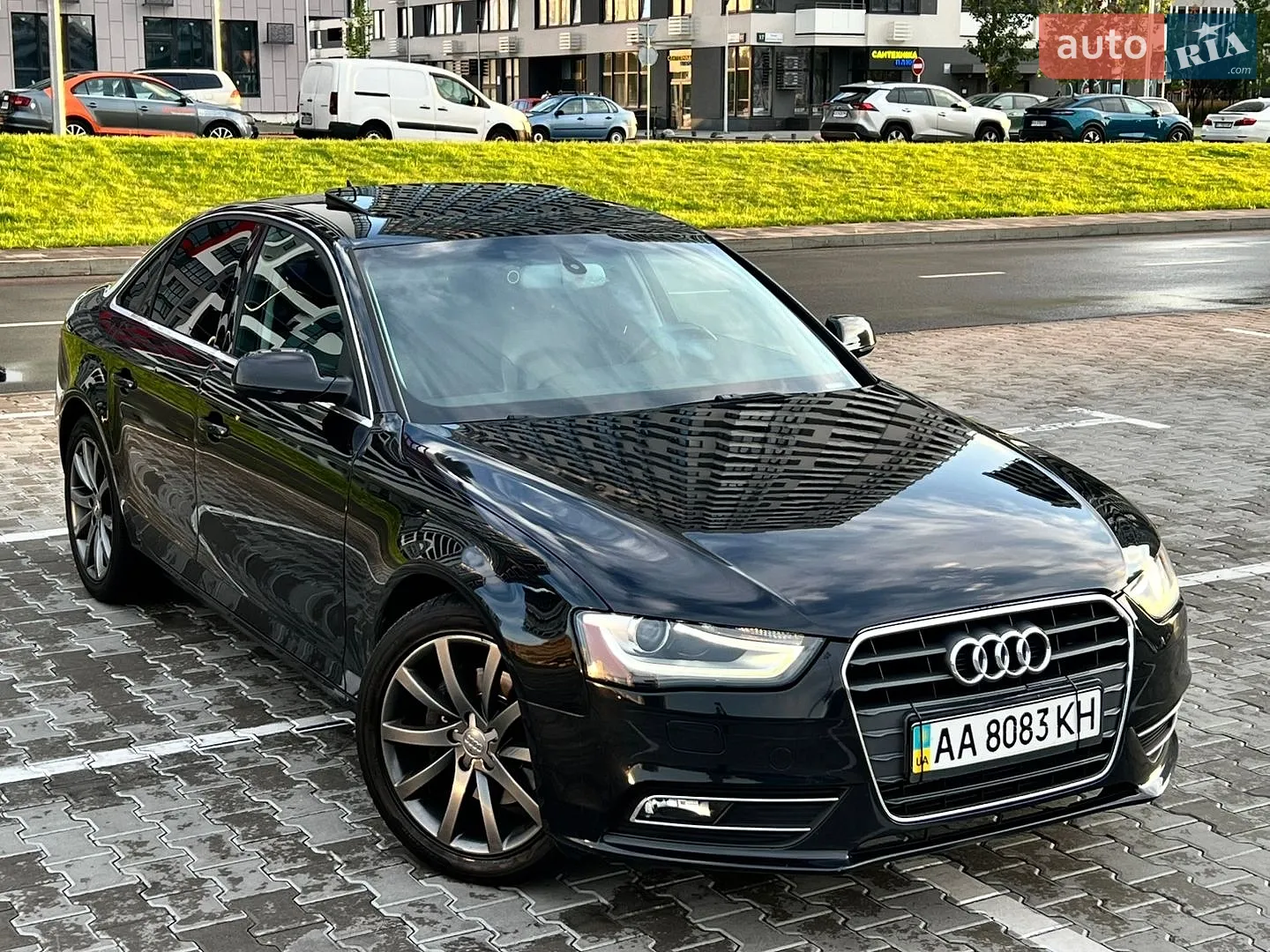 Audi A4 2013 VIN WAUFFAFLXDN046814 фото оголошення 9 з 57