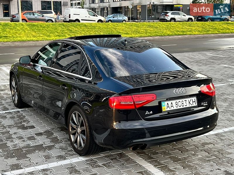 Седан Audi A4 2013 в Киеве
