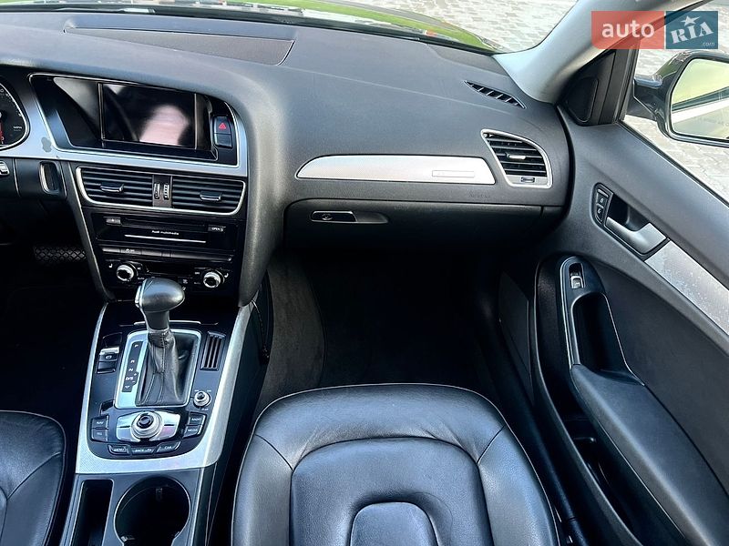 Седан Audi A4 2013 в Києві фото 29 Седан Audi A4 2013 в Києві