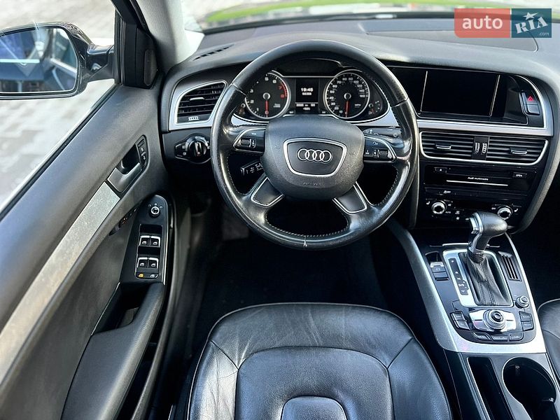 Седан Audi A4 2013 в Киеве