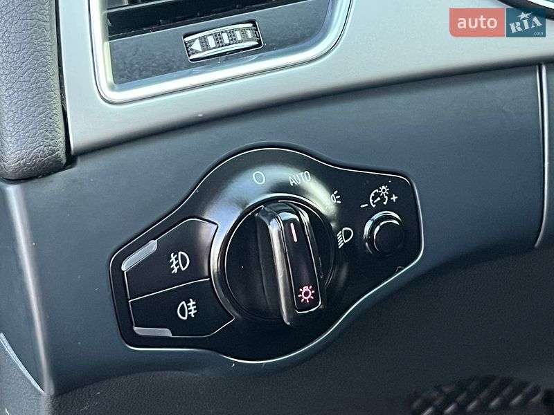 Седан Audi A4 2013 в Києві фото 32 Седан Audi A4 2013 в Києві