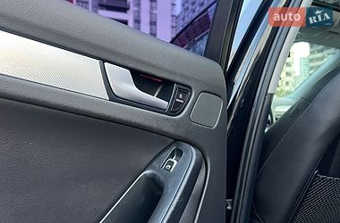 Седан Audi A4 2013 в Киеве