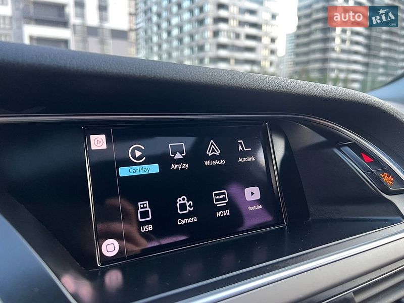 Седан Audi A4 2013 в Киеве