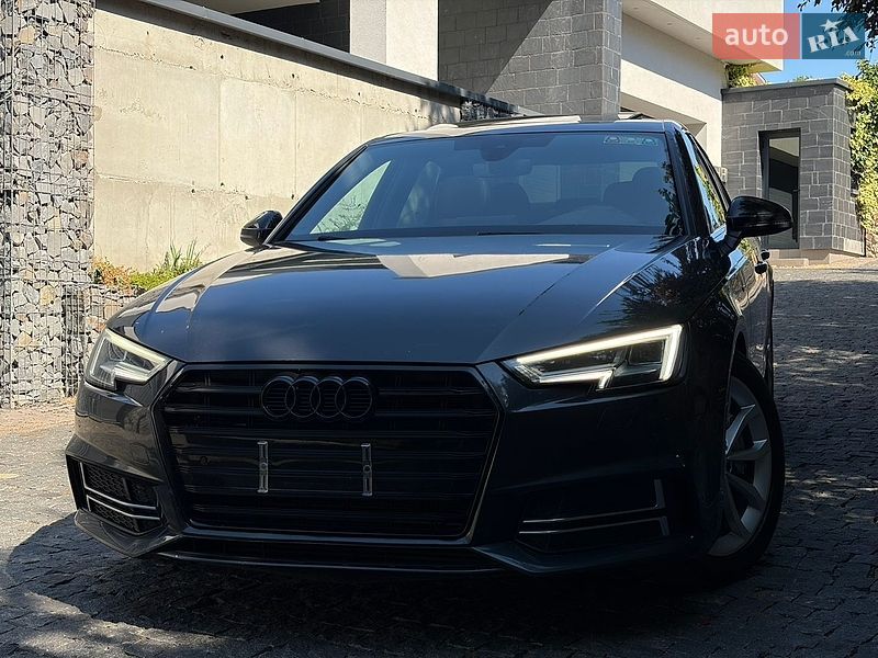 Седан Audi A4 2017 в Ужгороде
