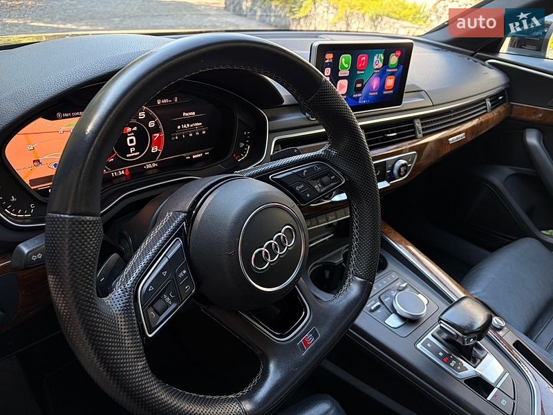 Седан Audi A4 2017 в Ужгороде