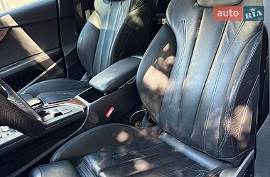 Седан Audi A4 2017 в Ужгороде