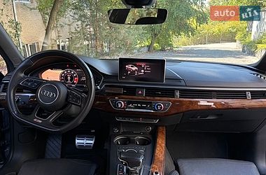 Седан Audi A4 2017 в Ужгороде