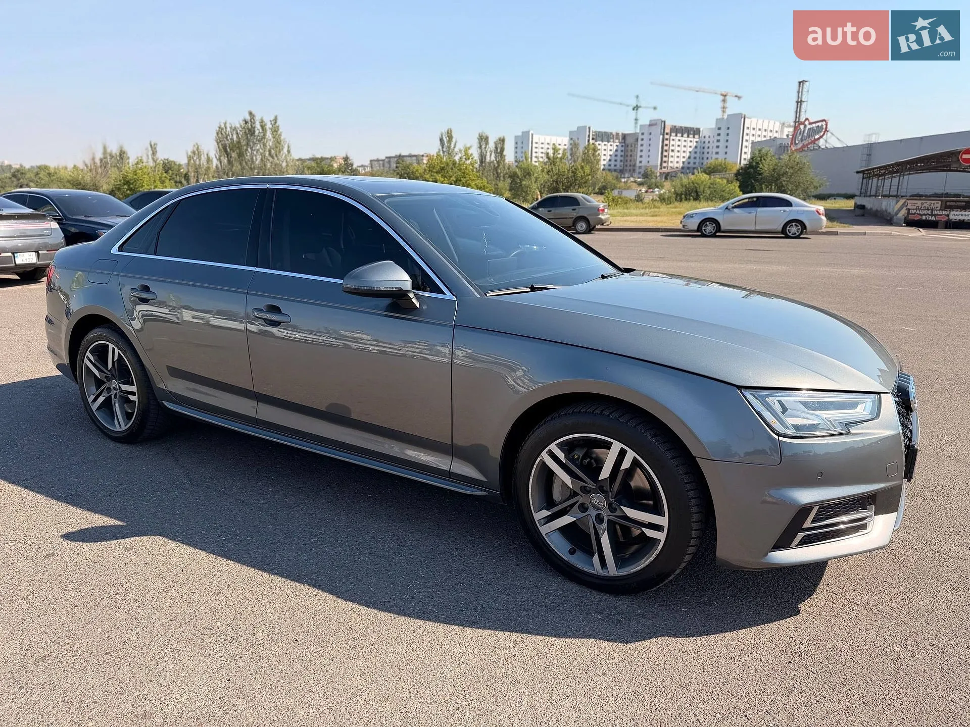 2016 Audi A4 - мініатюра 20