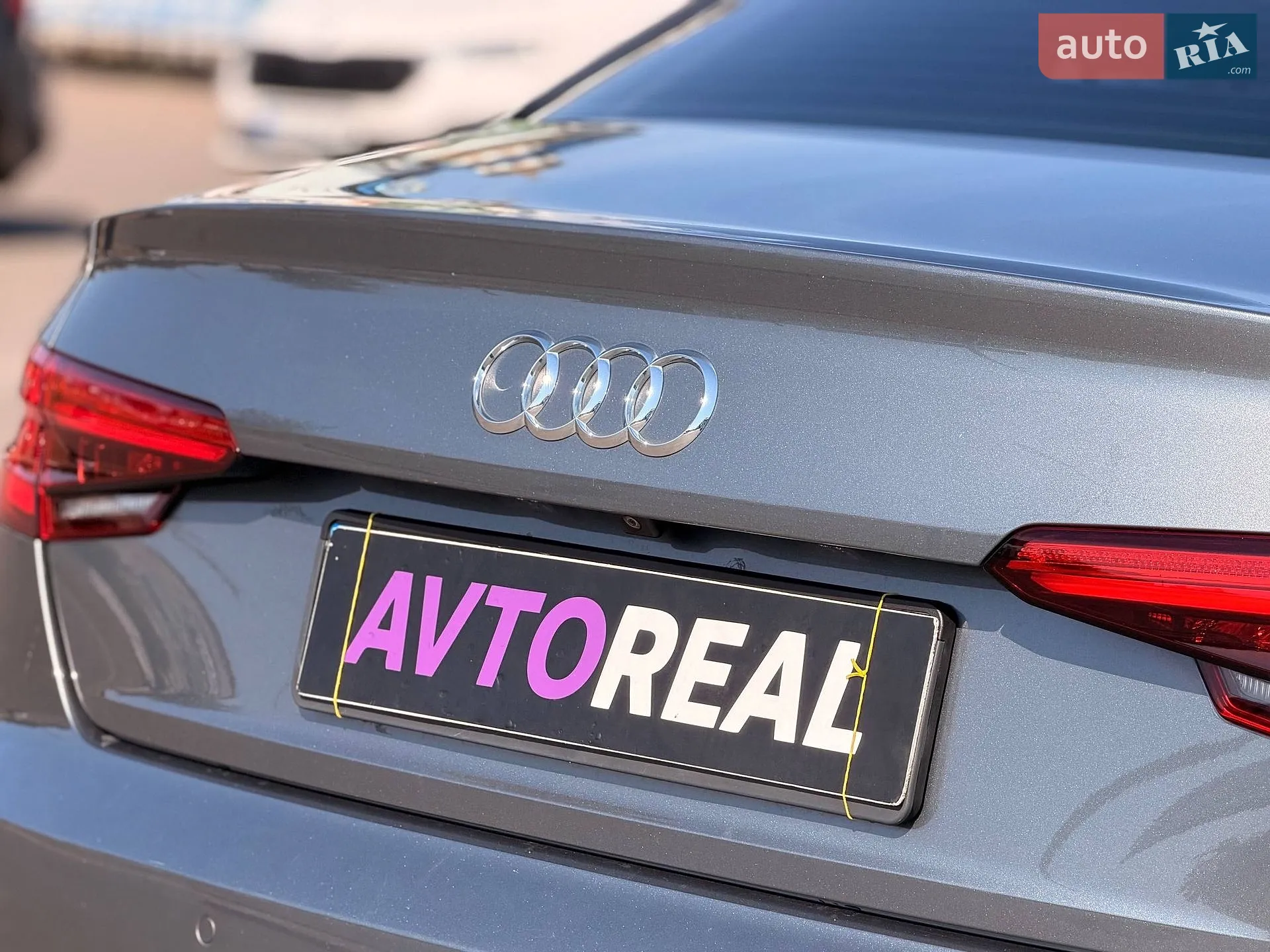 2016 Audi A4 - мініатюра 30