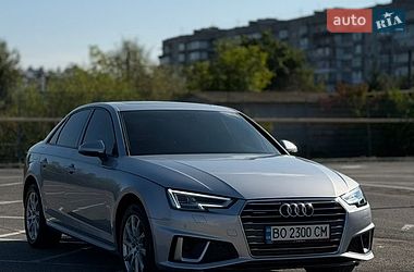 Седан Audi A4 2016 в Івано-Франківську