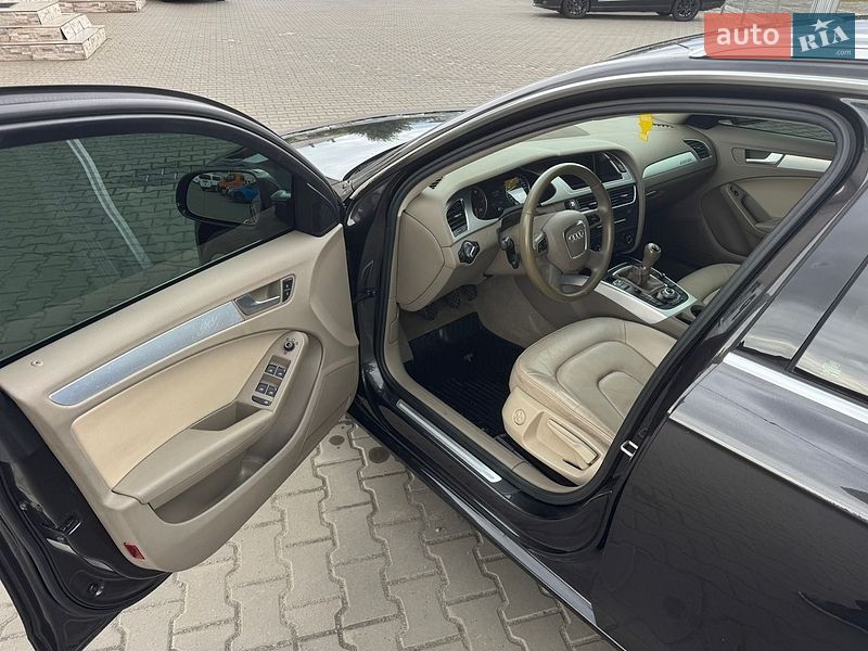 Универсал Audi A4 2009 в Луцке
