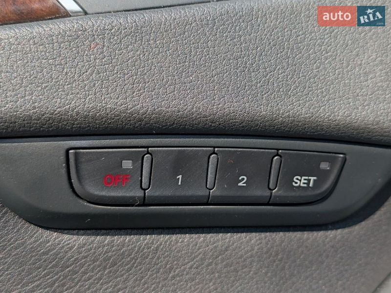 Седан Audi A4 2015 в Киеве