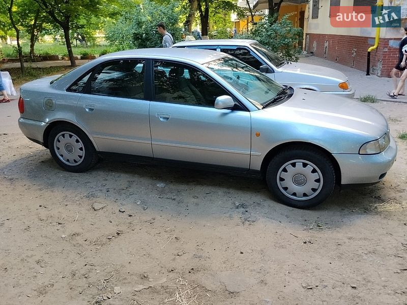 Седан Audi A4 1998 в Одессе фото 7 Седан Audi A4 1998 в Одессе