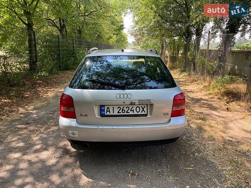 Универсал Audi A4 2000 в Буче