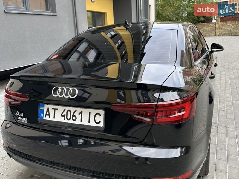 Седан Audi A4 2017 в Львове