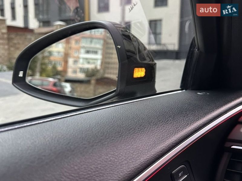 Седан Audi A4 2017 в Львове
