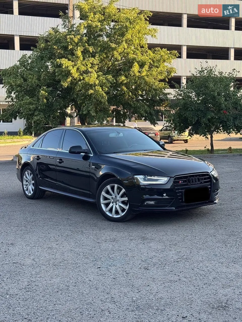 2013 Audi A4 - мініатюра 3