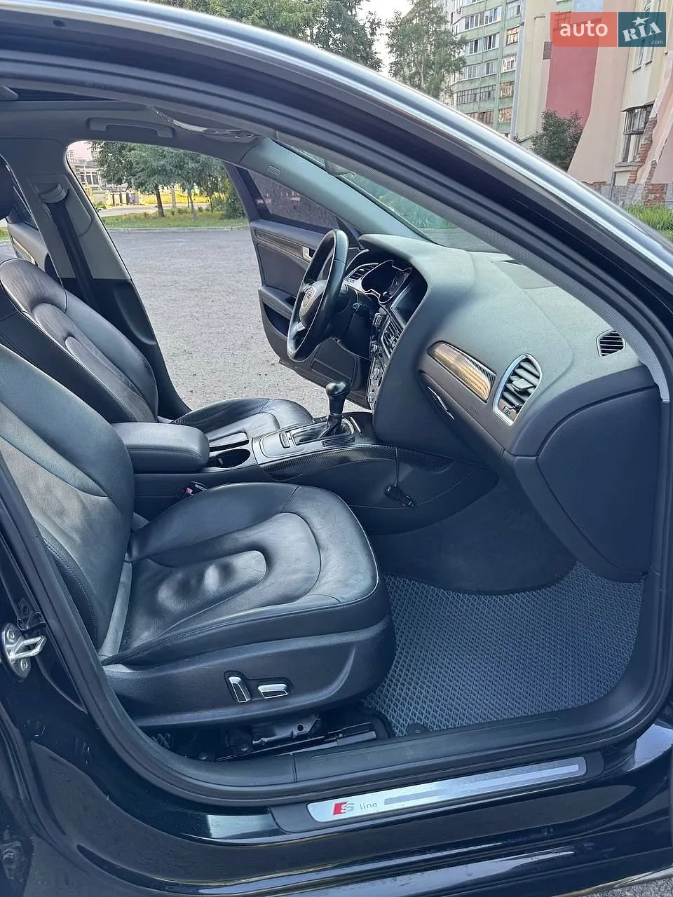 2013 Audi A4 - мініатюра 16