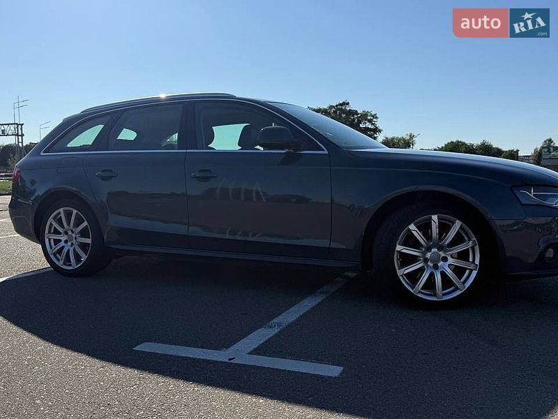 Универсал Audi A4 2009 в Киеве
