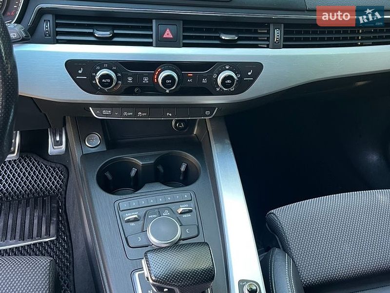 Универсал Audi A4 2017 в Черновцах