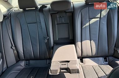 Седан Audi A4 2019 в Днепре