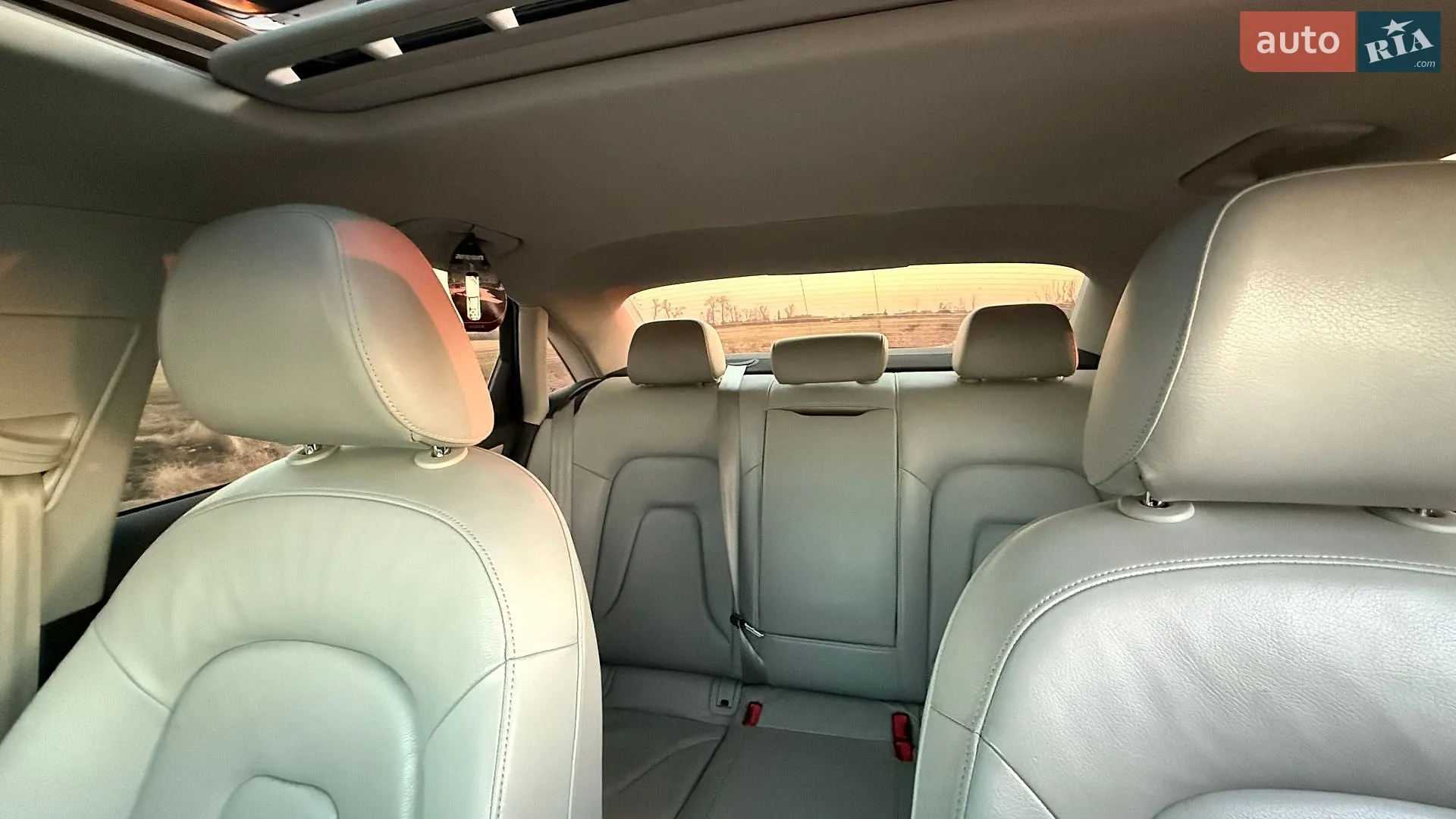 2012 Audi A4 - мініатюра 12