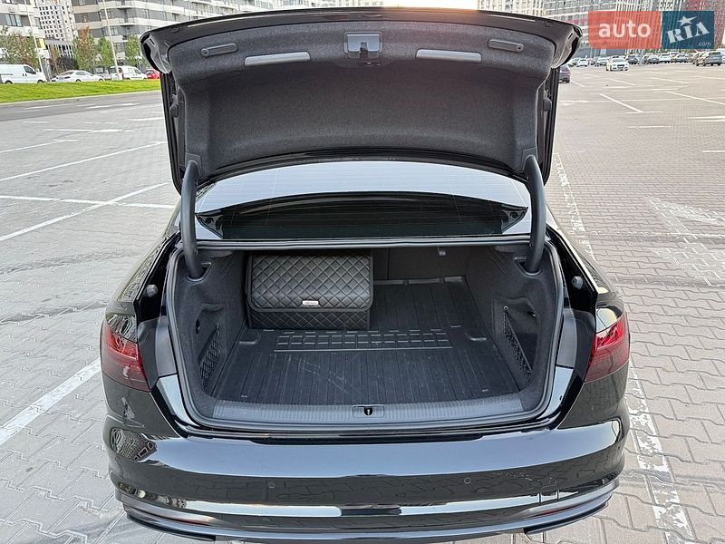 Седан Audi A4 2023 в Киеве фото 43 Седан Audi A4 2023 в Киеве