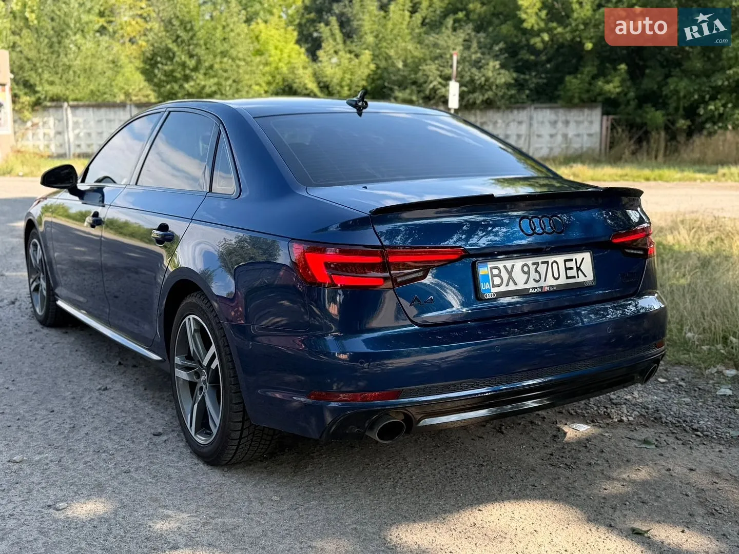 2017 Audi A4 - мініатюра 12