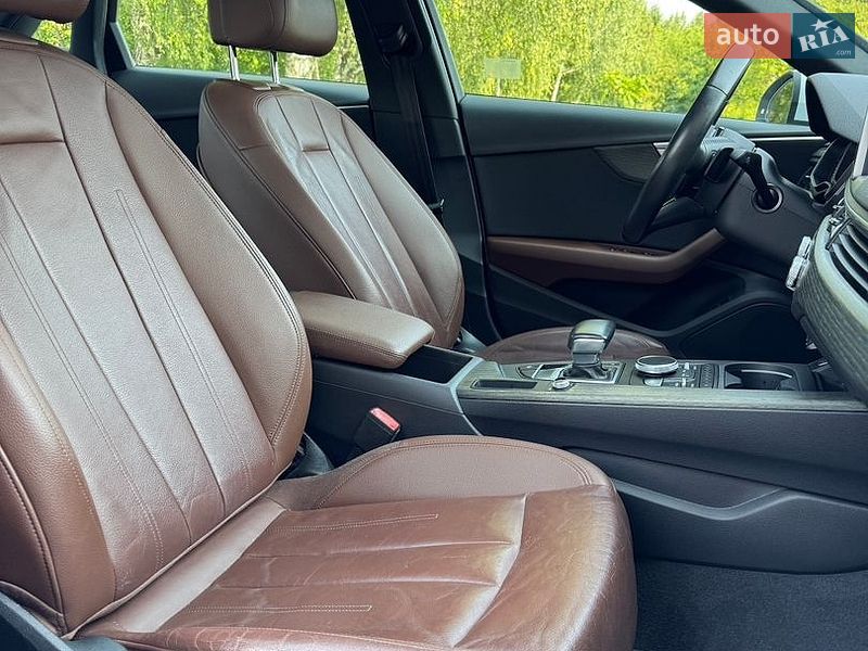 Седан Audi A4 2018 в Хмельницком