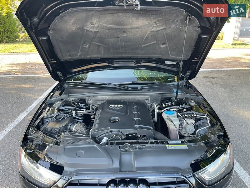 Седан Audi A4 2013 в Харкові