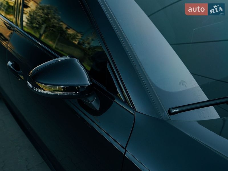 Седан Audi A4 2016 в Харкові