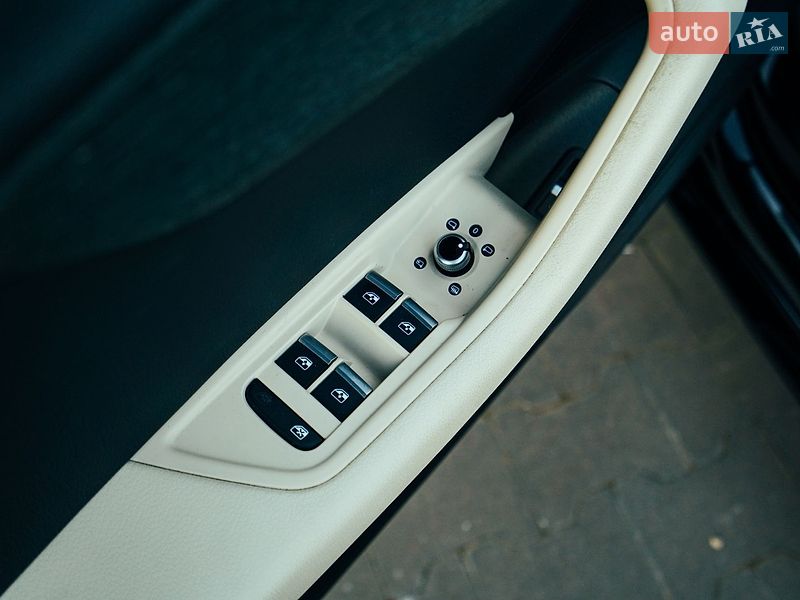 Седан Audi A4 2016 в Харкові