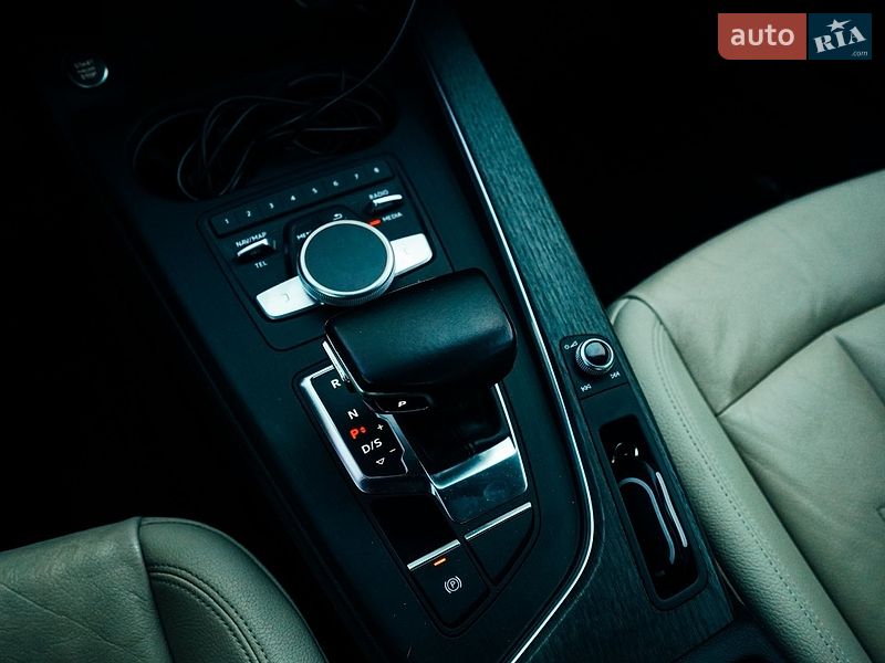 Седан Audi A4 2016 в Харкові