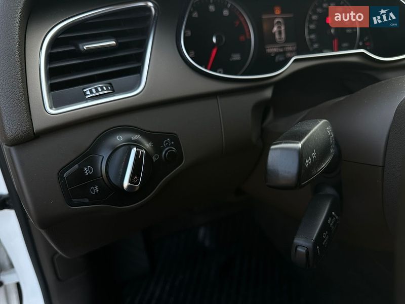 Седан Audi A4 2014 в Броварах