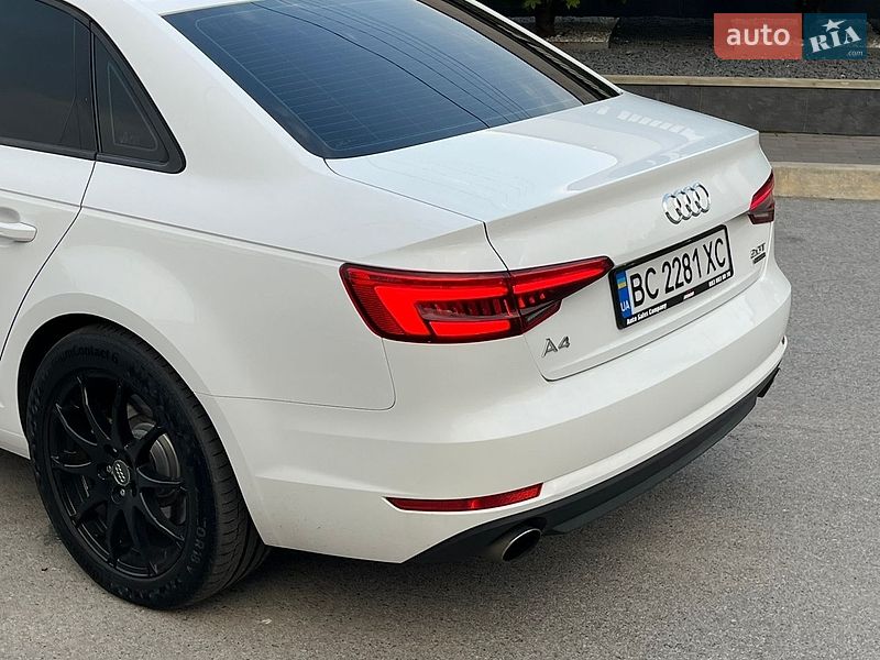 Седан Audi A4 2016 в Чернигове