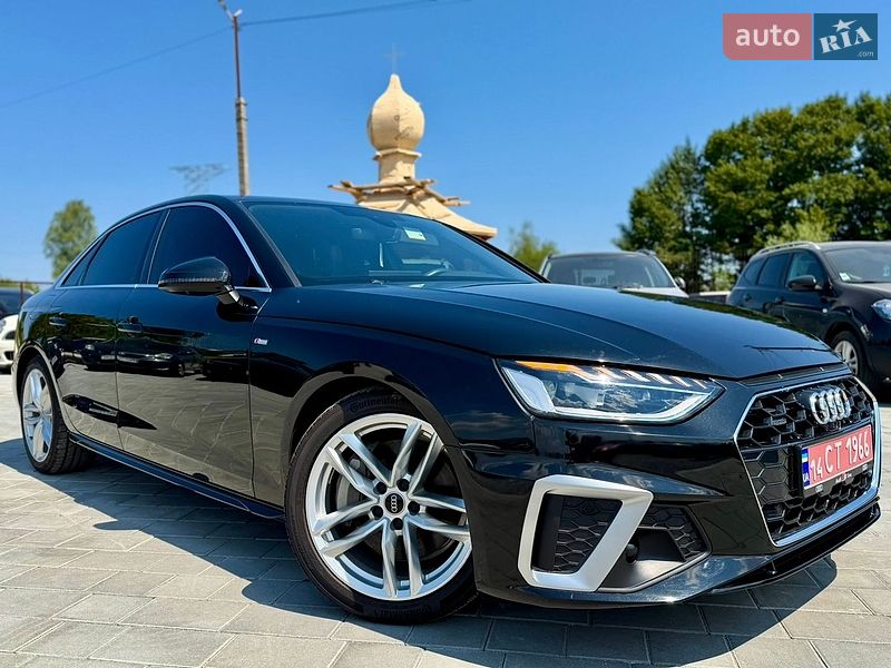 Седан Audi A4 2022 в Трускавце