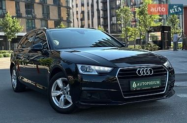 Универсал Audi A4 2017 в Киеве