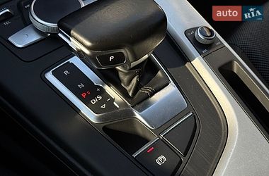 Универсал Audi A4 2017 в Киеве