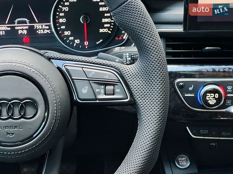 Седан Audi A4 2019 в Киеве