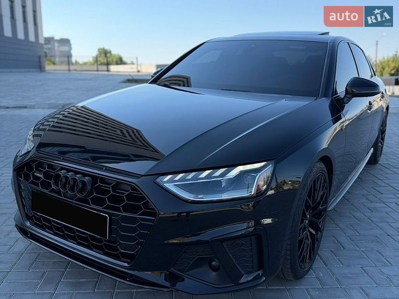 Седан Audi A4 2023 в Дніпрі